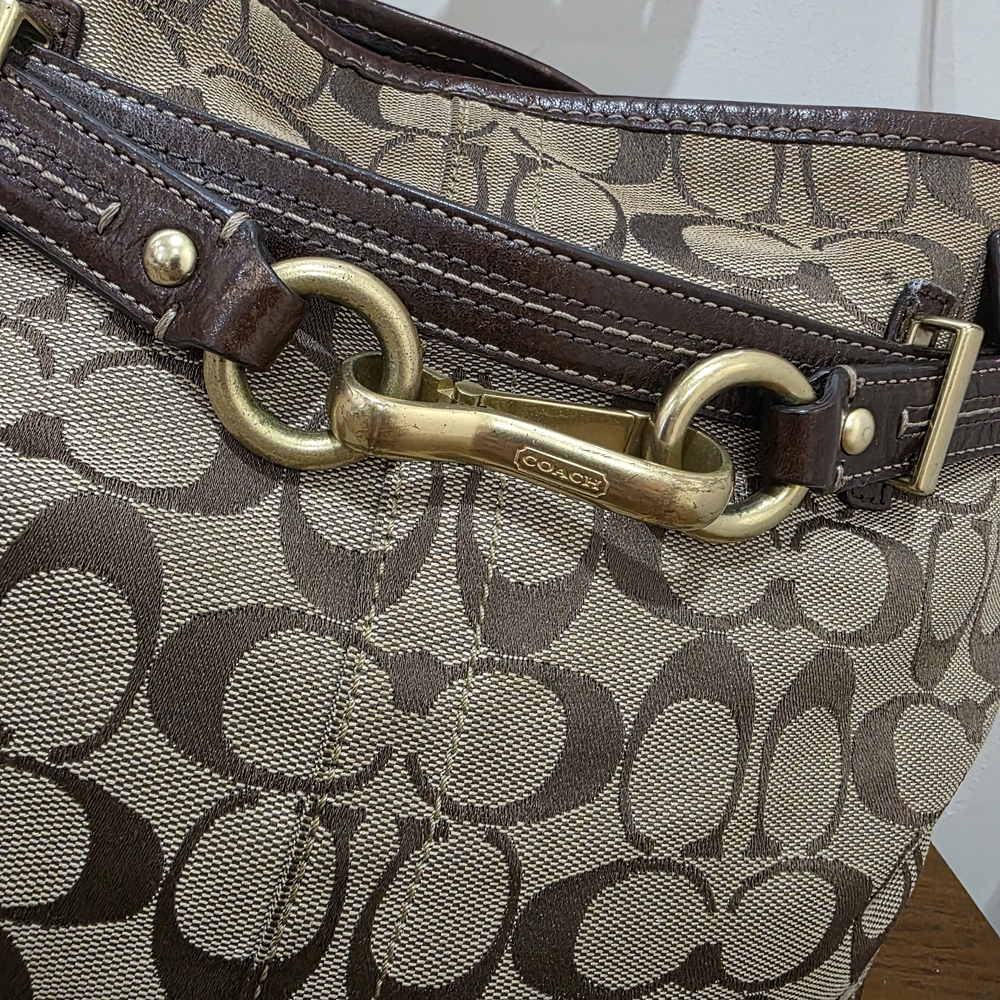 Coach Brown Signature Canvas Shoulder Bag with Gold Hardware - Picture 12 of 14